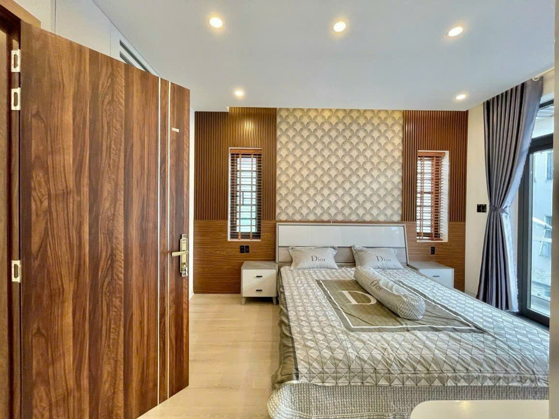 Báo Giá Cửa Nhựa Composite Tại Đà Nẵng Cao Cấp Mới Nhất 2025