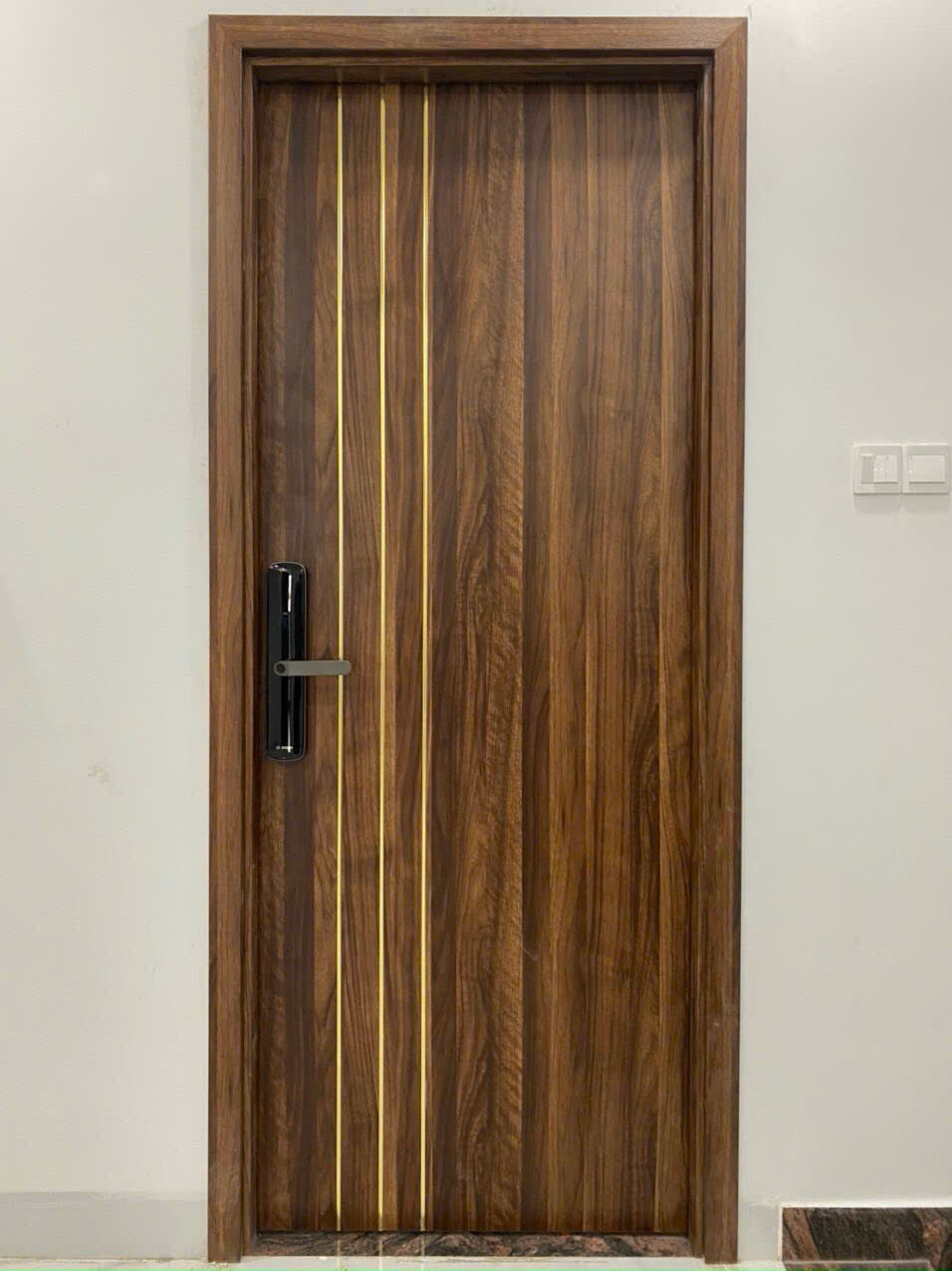 cửa nhựa composite đà nẵng bitco door