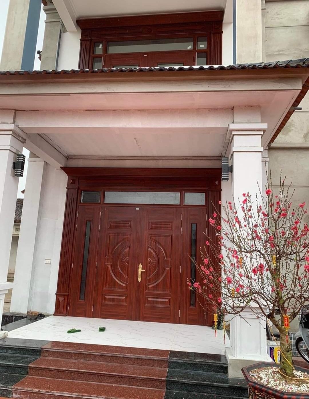 công trình cửa thép vân gỗ
